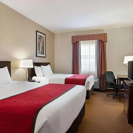 Ramada By Wyndham Elizabethtown Hotel Exterior photo