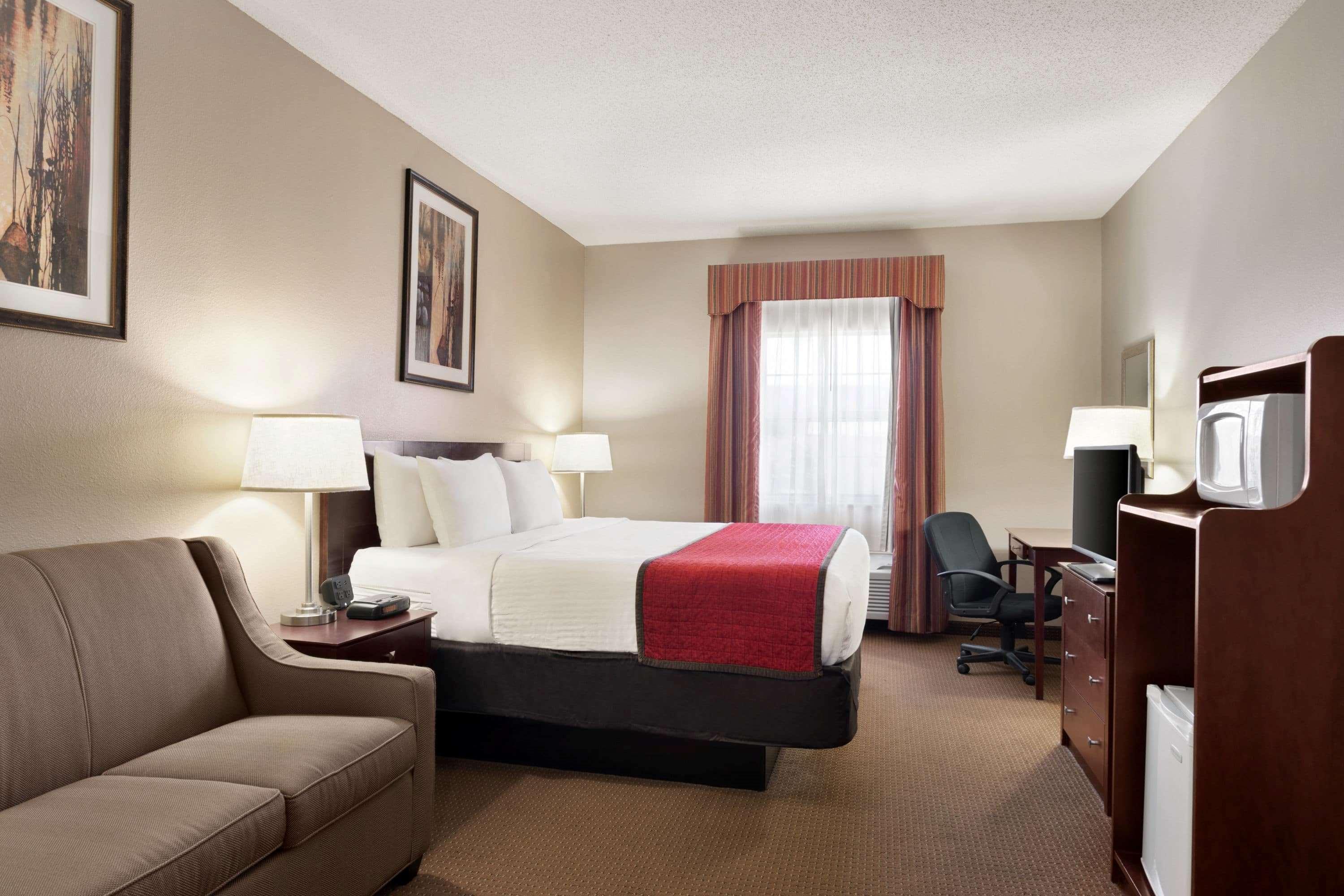 Ramada By Wyndham