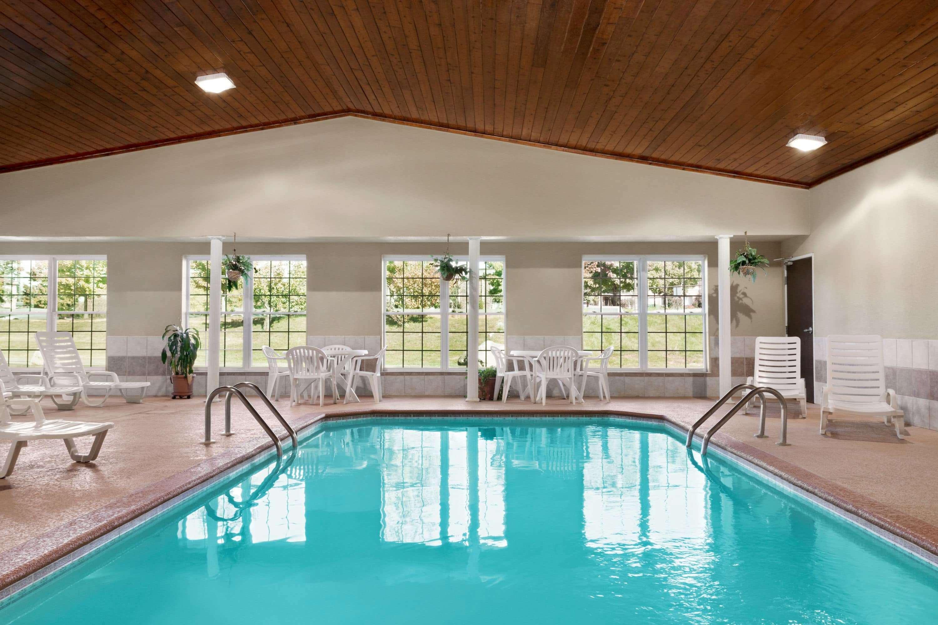 Hotel Ramada By Wyndham Elizabethtown