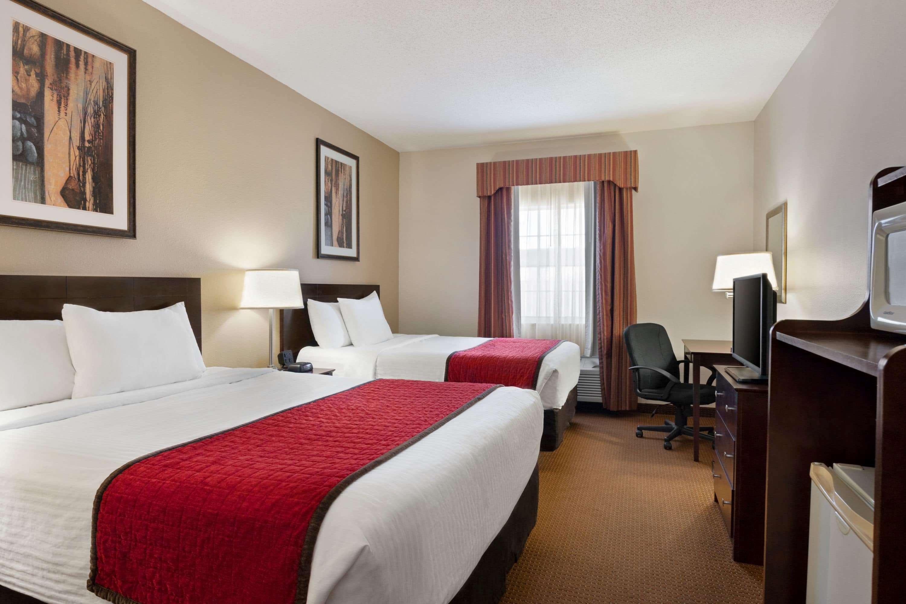Hotel Ramada By Wyndham Elizabethtown