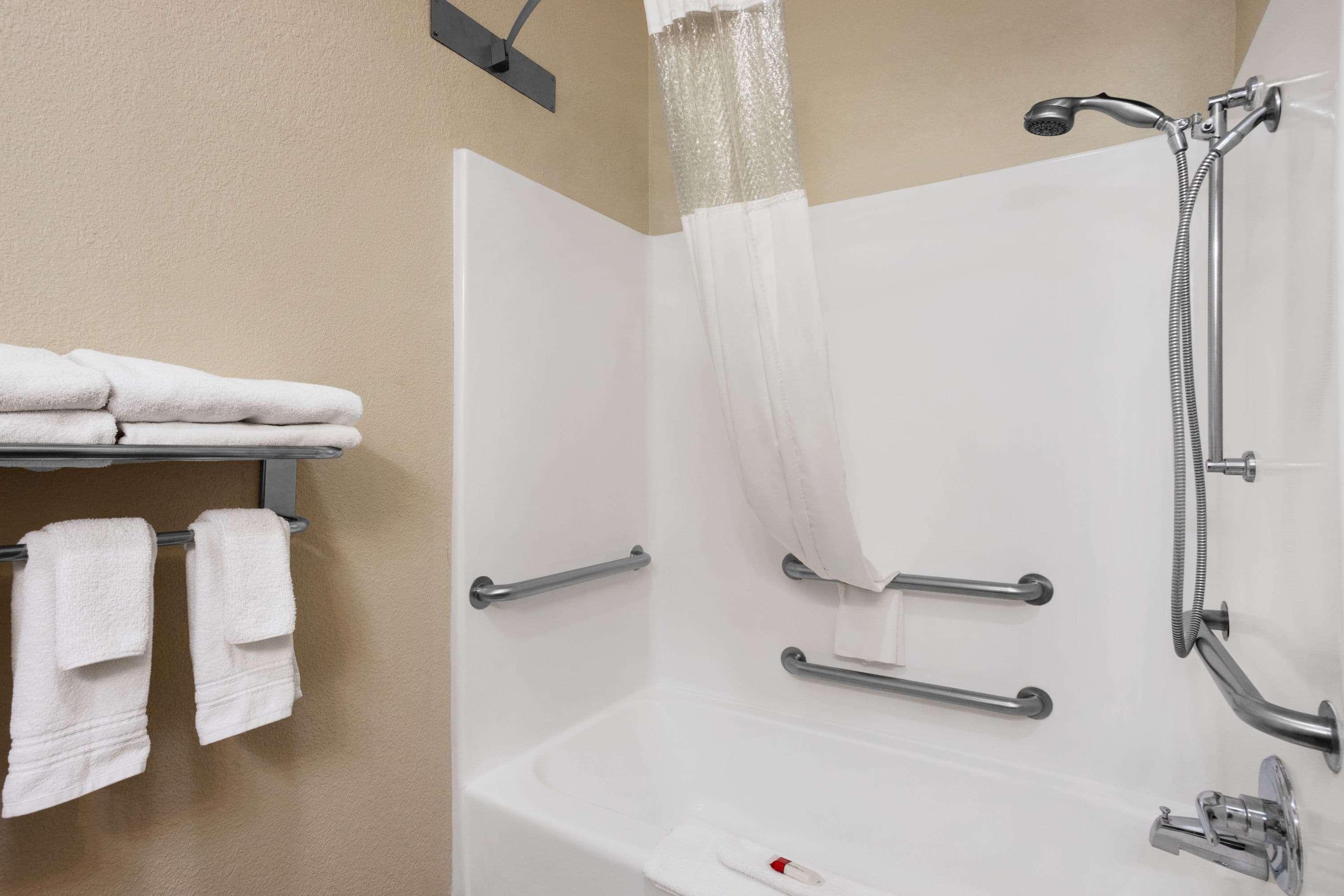 Ramada By Wyndham 3* Elizabethtown